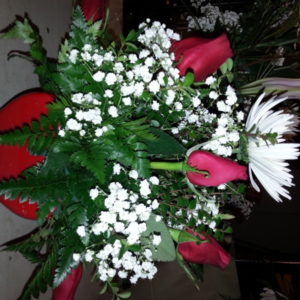 Valentine Arrangement With 6 Red Roses & Baby's Breath