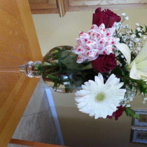 Red Roses, White Lilac, White Daisy & Baby's Breath In Fancy Vase